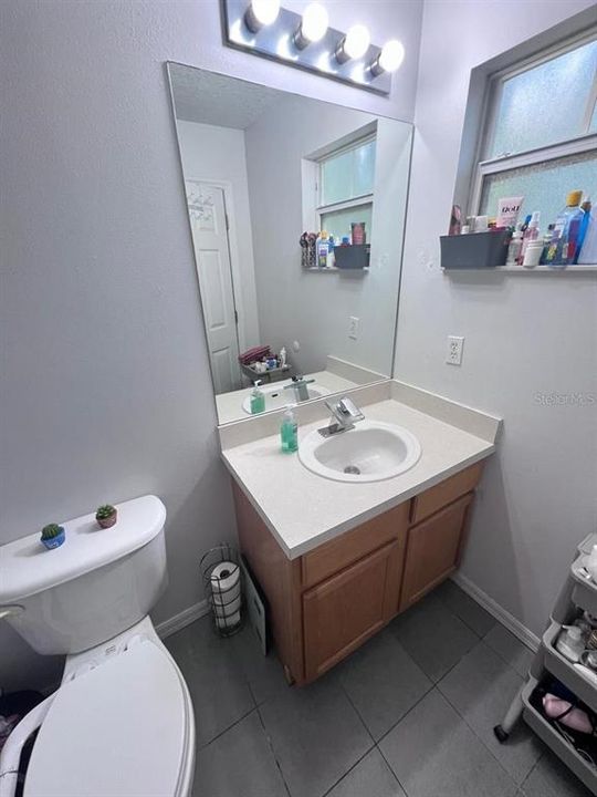 В аренду: $2,400 (3 спален, 2 ванн, 1291 Квадратных фут)