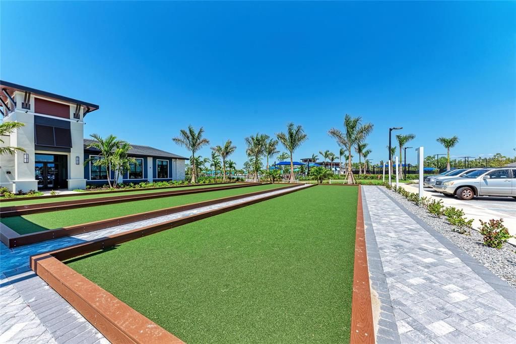 En Venta: $689,900 (4 camas, 3 baños, 2248 Pies cuadrados)