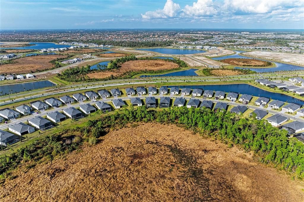 En Venta: $689,900 (4 camas, 3 baños, 2248 Pies cuadrados)