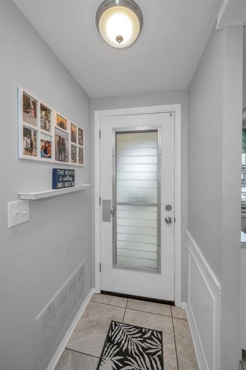 For Sale: $136,900 (2 beds, 2 baths, 1032 Square Feet)