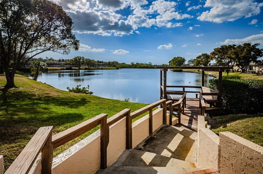 For Sale: $136,900 (2 beds, 2 baths, 1032 Square Feet)