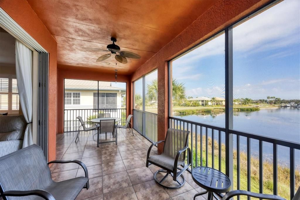 En Venta: $525,000 (3 camas, 2 baños, 2332 Pies cuadrados)