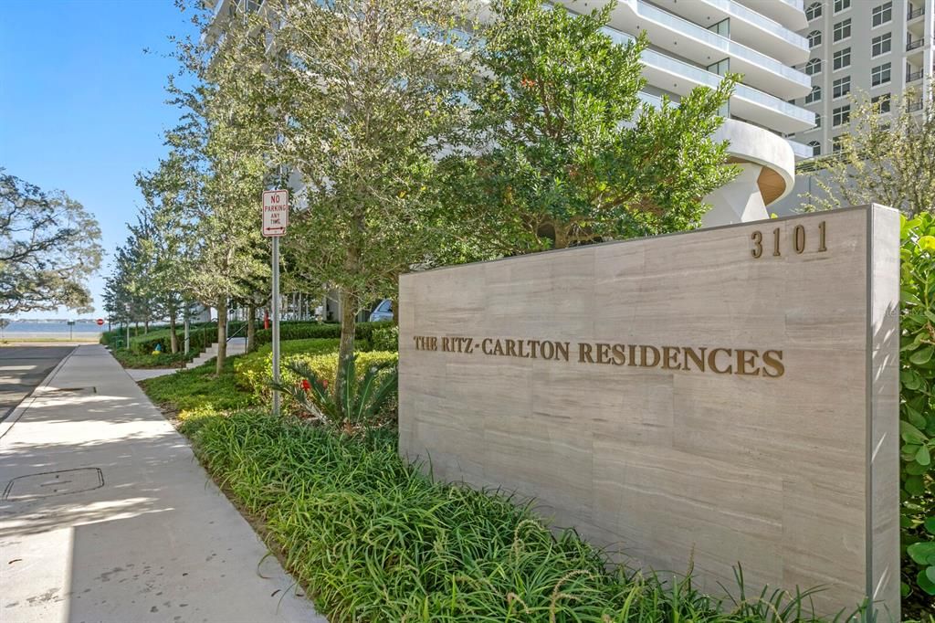 En Venta: $3,200,000 (3 camas, 3 baños, 2937 Pies cuadrados)