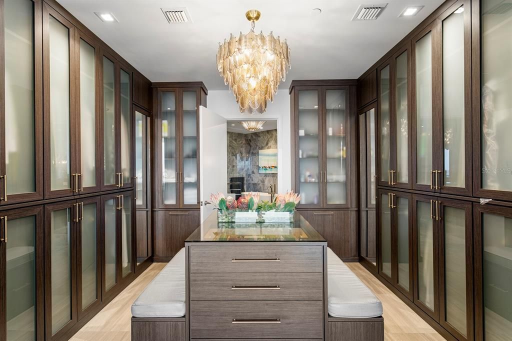 En Venta: $3,200,000 (3 camas, 3 baños, 2937 Pies cuadrados)