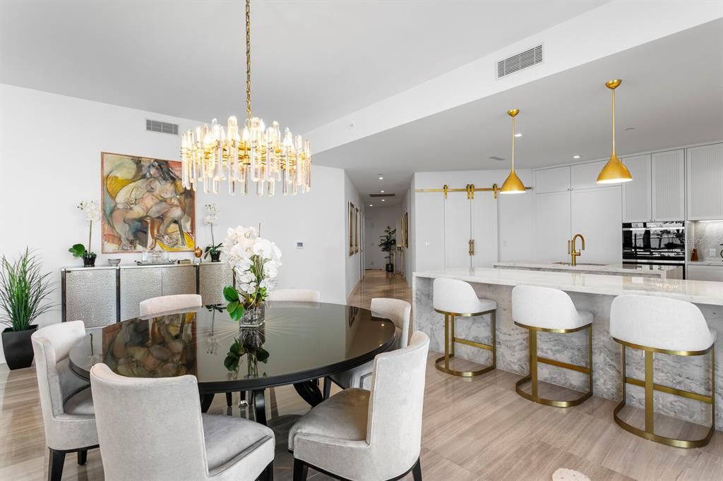 En Venta: $3,200,000 (3 camas, 3 baños, 2937 Pies cuadrados)