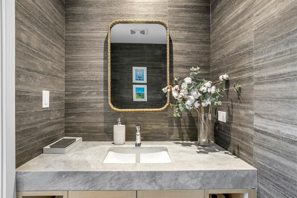 En Venta: $3,200,000 (3 camas, 3 baños, 2937 Pies cuadrados)