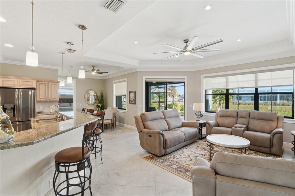 На продажу: $683,000 (3 спален, 2 ванн, 1893 Квадратных фут)