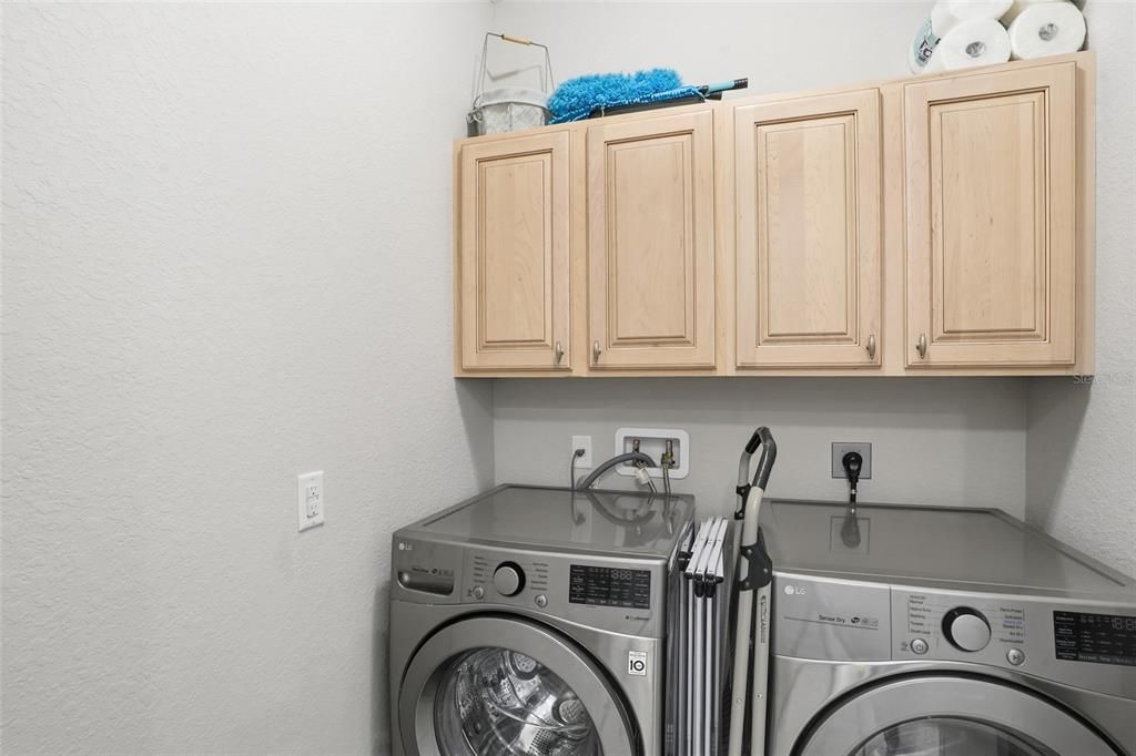 На продажу: $683,000 (3 спален, 2 ванн, 1893 Квадратных фут)