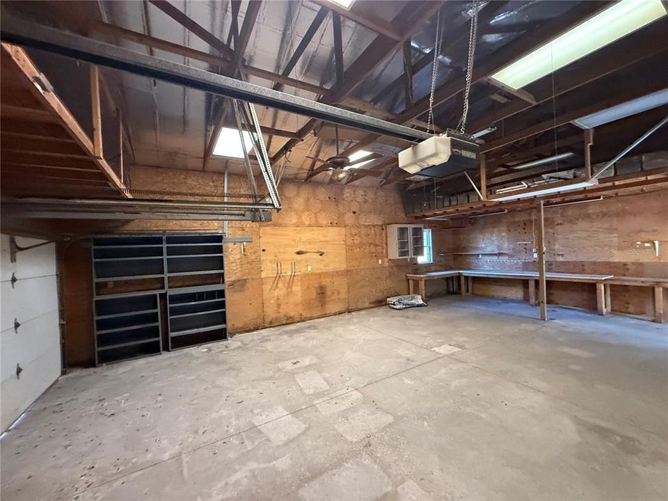 На продажу: $115,000 (3 спален, 2 ванн, 1352 Квадратных фут)