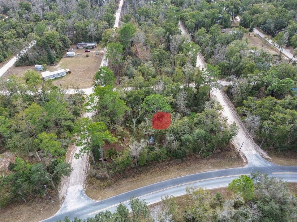 На продажу: $45,000 (0.27 acres)