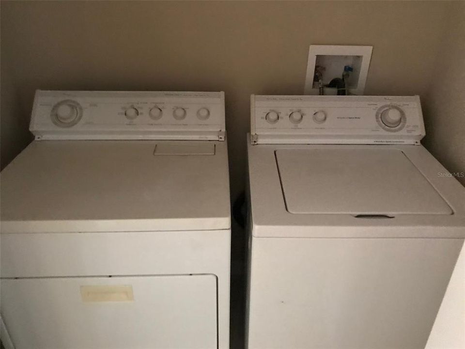 For Rent: $2,350 (3 beds, 2 baths, 1602 Square Feet)