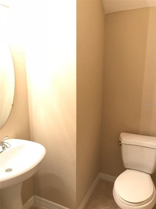 For Rent: $2,350 (3 beds, 2 baths, 1602 Square Feet)