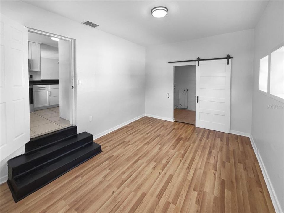 На продажу: $381,000 (3 спален, 2 ванн, 1572 Квадратных фут)