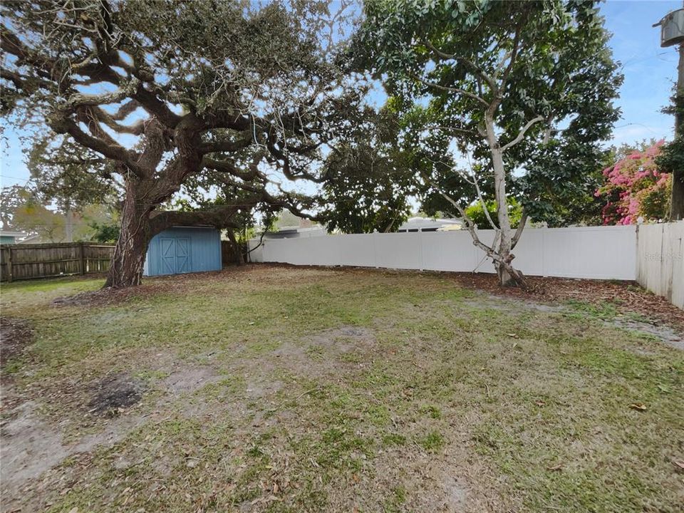 На продажу: $381,000 (3 спален, 2 ванн, 1572 Квадратных фут)