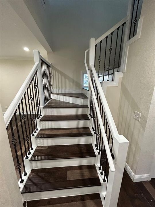 For Rent: $3,000 (4 beds, 2 baths, 2834 Square Feet)