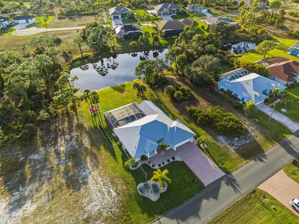 合同活跃: $55,000 (0.22 acres)