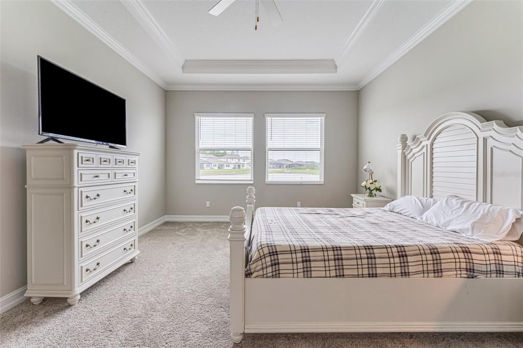 En Renta: $3,600 (5 camas, 4 baños, 3336 Pies cuadrados)