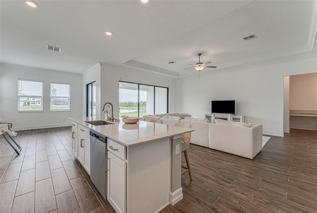 En Renta: $3,600 (5 camas, 4 baños, 3336 Pies cuadrados)