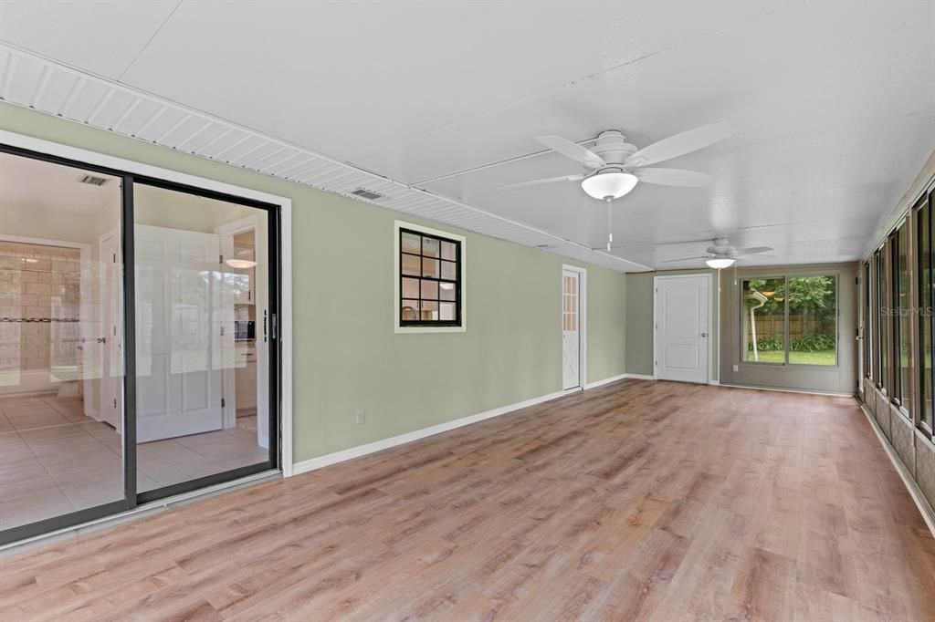 В аренду: $2,250 (4 спален, 2 ванн, 1416 Квадратных фут)