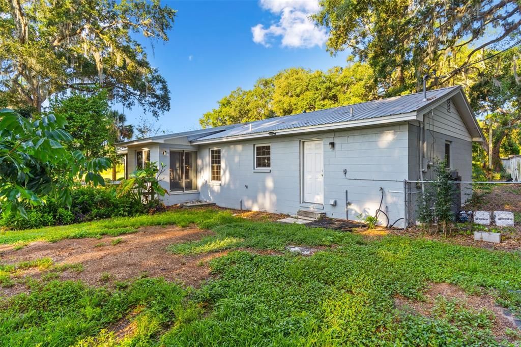 For Sale: $612,875 (3 beds, 2 baths, 1723 Square Feet)