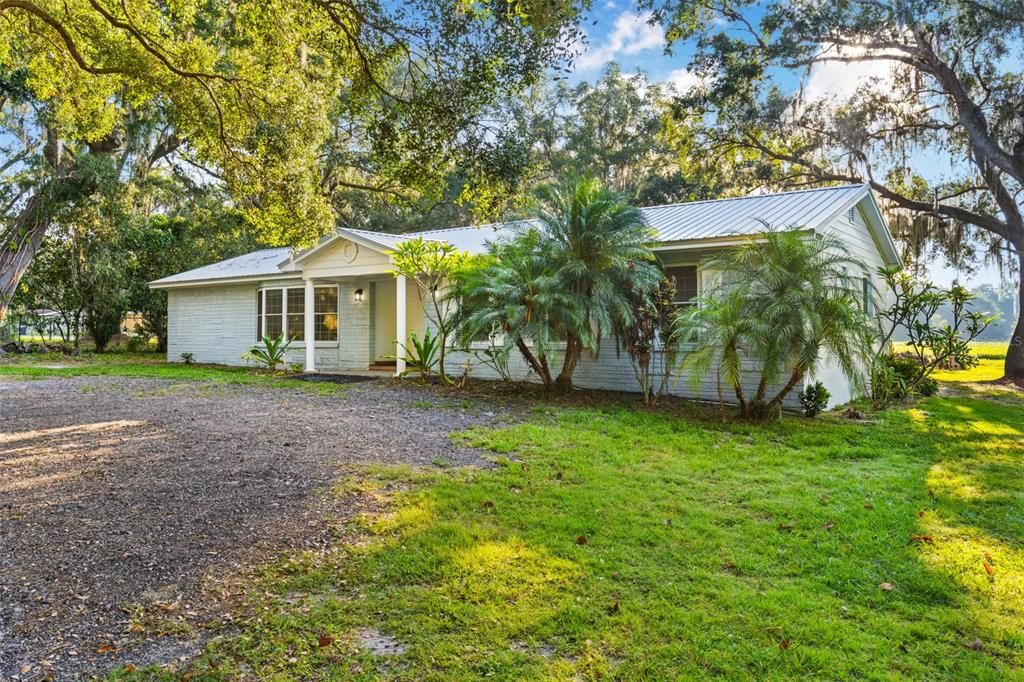 For Sale: $612,875 (3 beds, 2 baths, 1723 Square Feet)