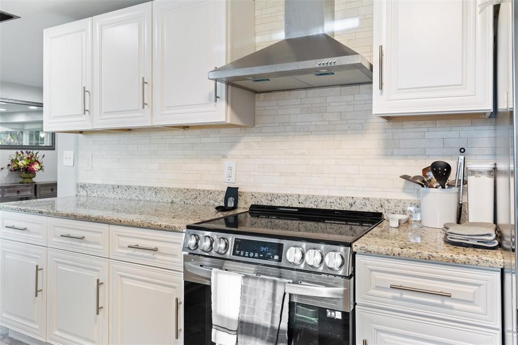 For Sale: $612,875 (3 beds, 2 baths, 1723 Square Feet)