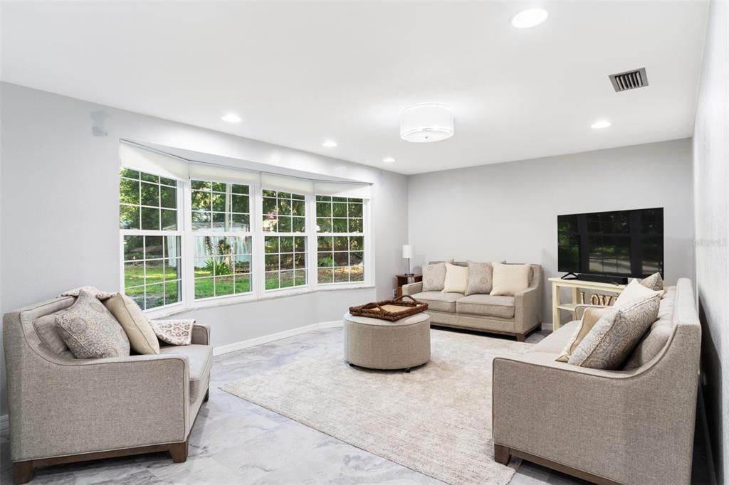 For Sale: $612,875 (3 beds, 2 baths, 1723 Square Feet)