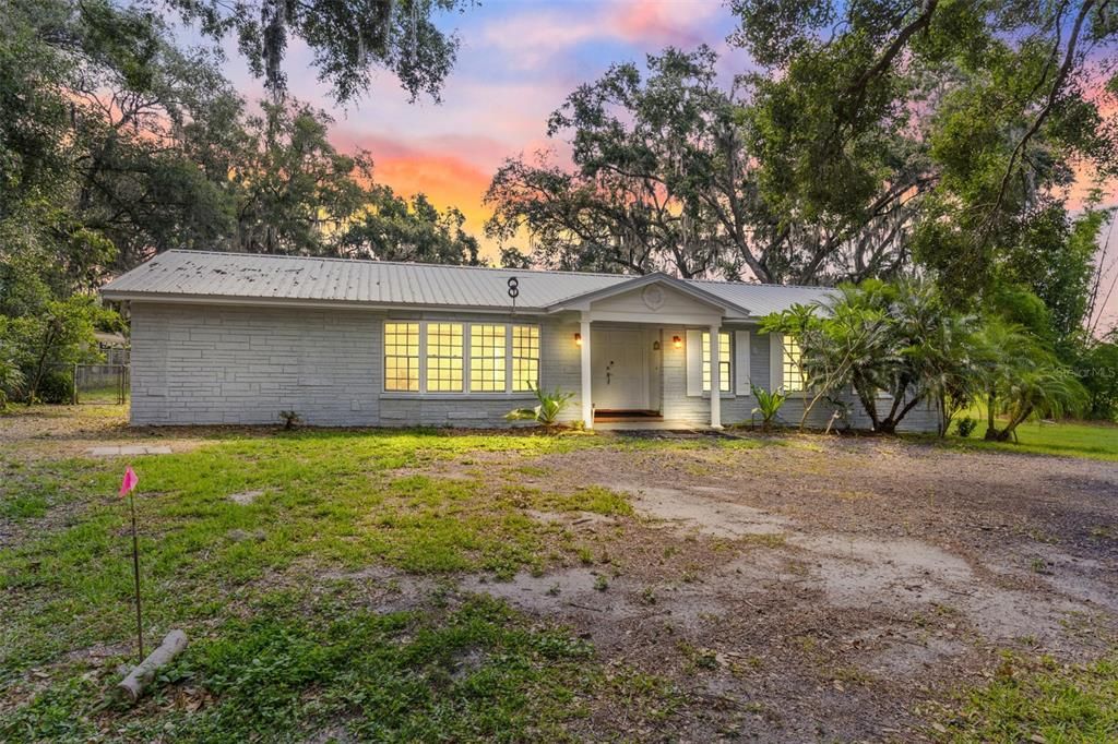 For Sale: $612,875 (3 beds, 2 baths, 1723 Square Feet)