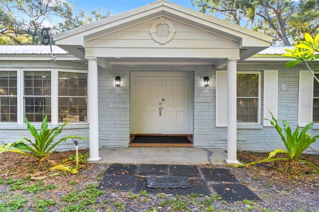 For Sale: $612,875 (3 beds, 2 baths, 1723 Square Feet)