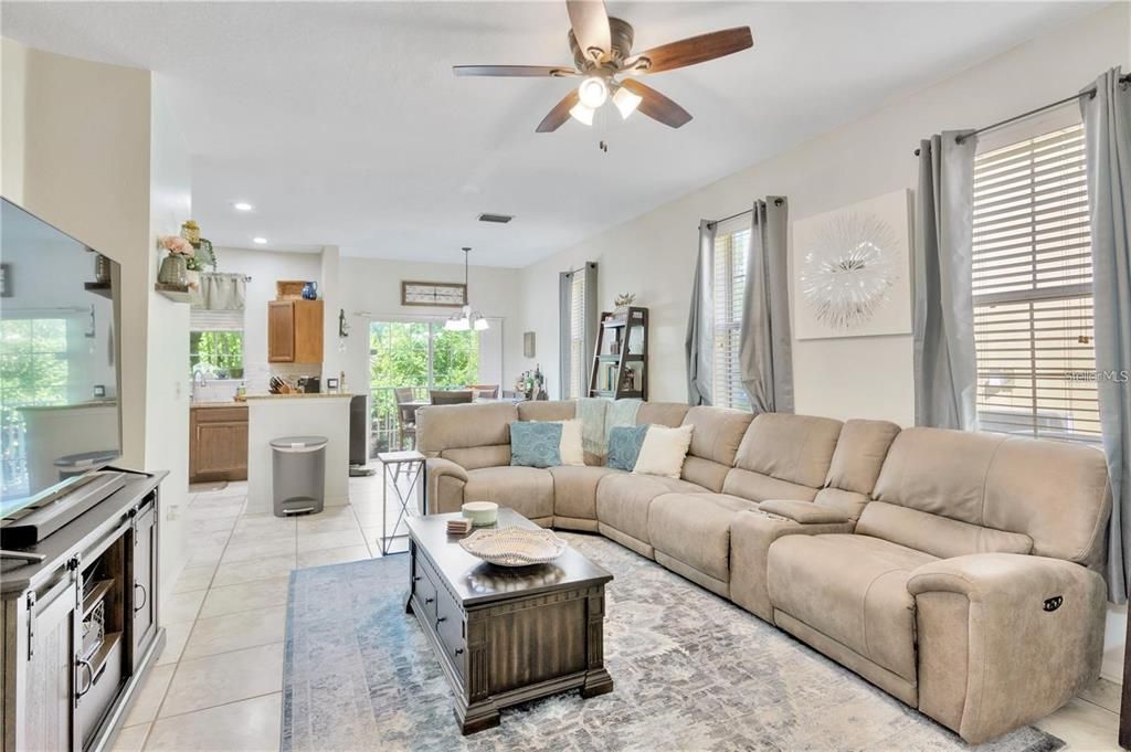 En Renta: $1,800 (2 camas, 2 baños, 1260 Pies cuadrados)