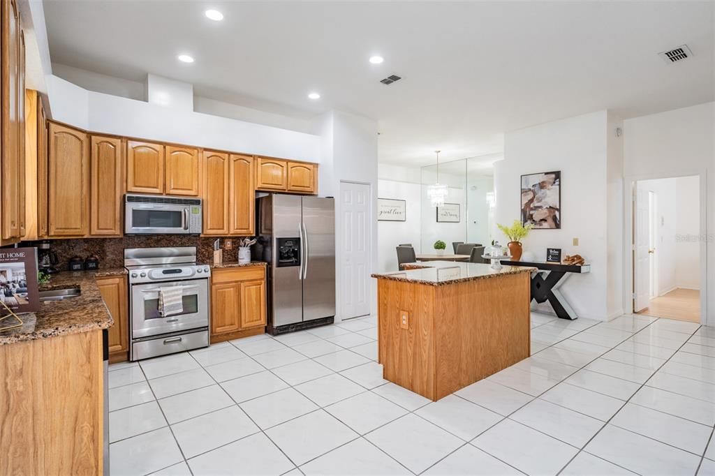 For Sale: $780,000 (3 beds, 2 baths, 2226 Square Feet)