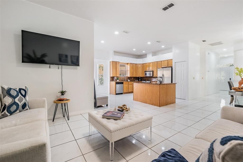 For Sale: $780,000 (3 beds, 2 baths, 2226 Square Feet)