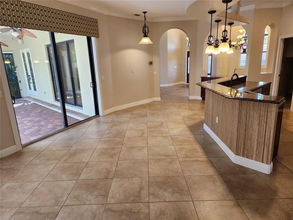 En Venta: $1,350,000 (3 camas, 3 baños, 2535 Pies cuadrados)