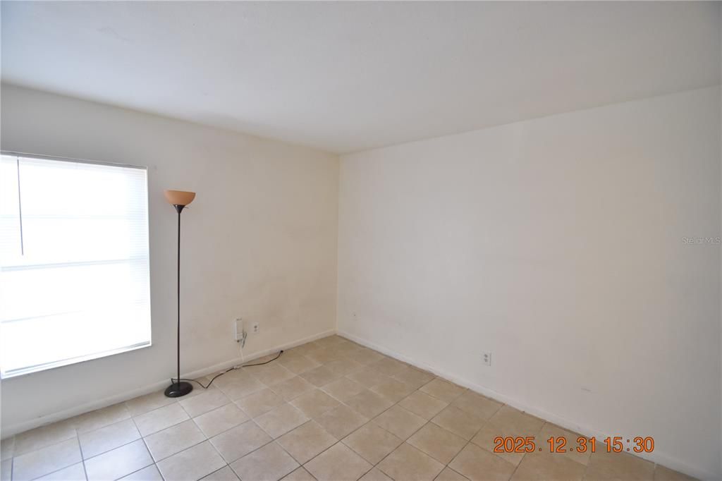 出租: $1,395 (2 贝兹, 2 浴室, 920 平方英尺)