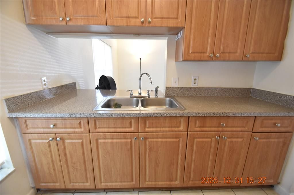 出租: $1,395 (2 贝兹, 2 浴室, 920 平方英尺)