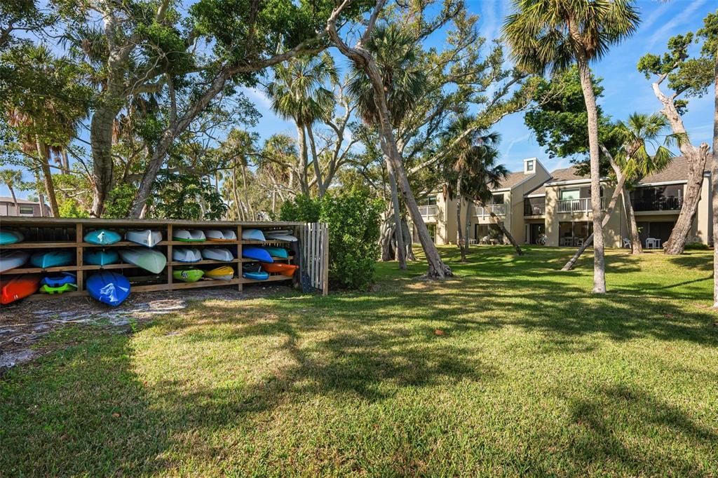 For Sale: $649,999 (2 beds, 2 baths, 1128 Square Feet)