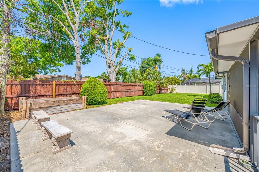 待售: $459,000 (4 贝兹, 2 浴室, 1638 平方英尺)