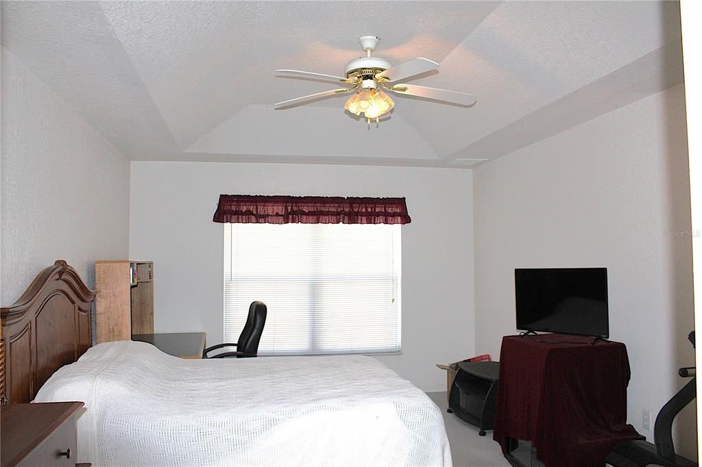 待售: $239,900 (3 贝兹, 2 浴室, 1416 平方英尺)