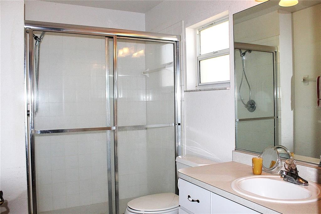 待售: $239,900 (3 贝兹, 2 浴室, 1416 平方英尺)