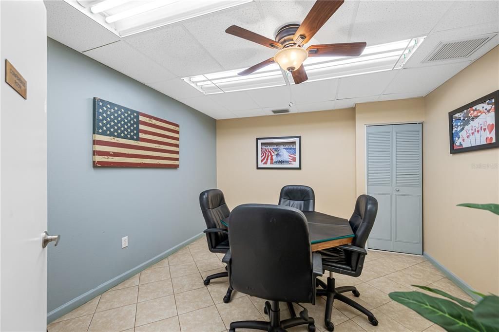 待售: $94,900 (1 贝兹, 1 浴室, 646 平方英尺)