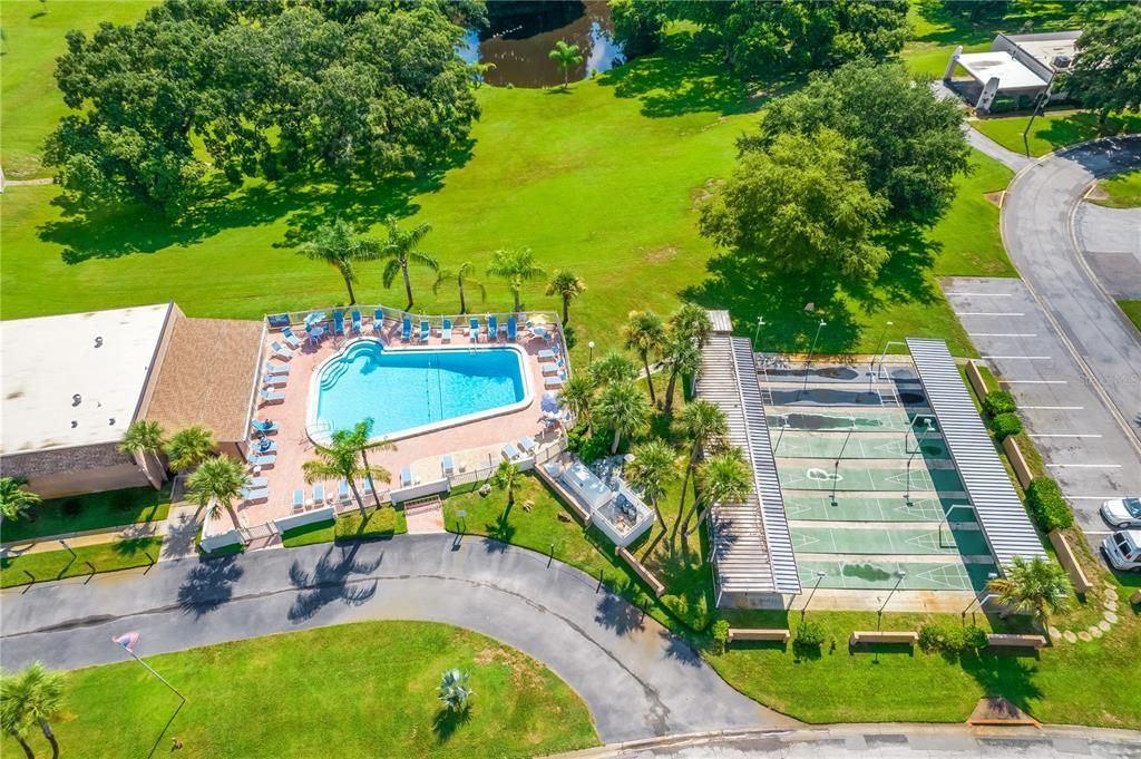 待售: $94,900 (1 贝兹, 1 浴室, 646 平方英尺)