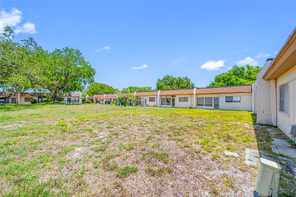 待售: $94,900 (1 贝兹, 1 浴室, 646 平方英尺)