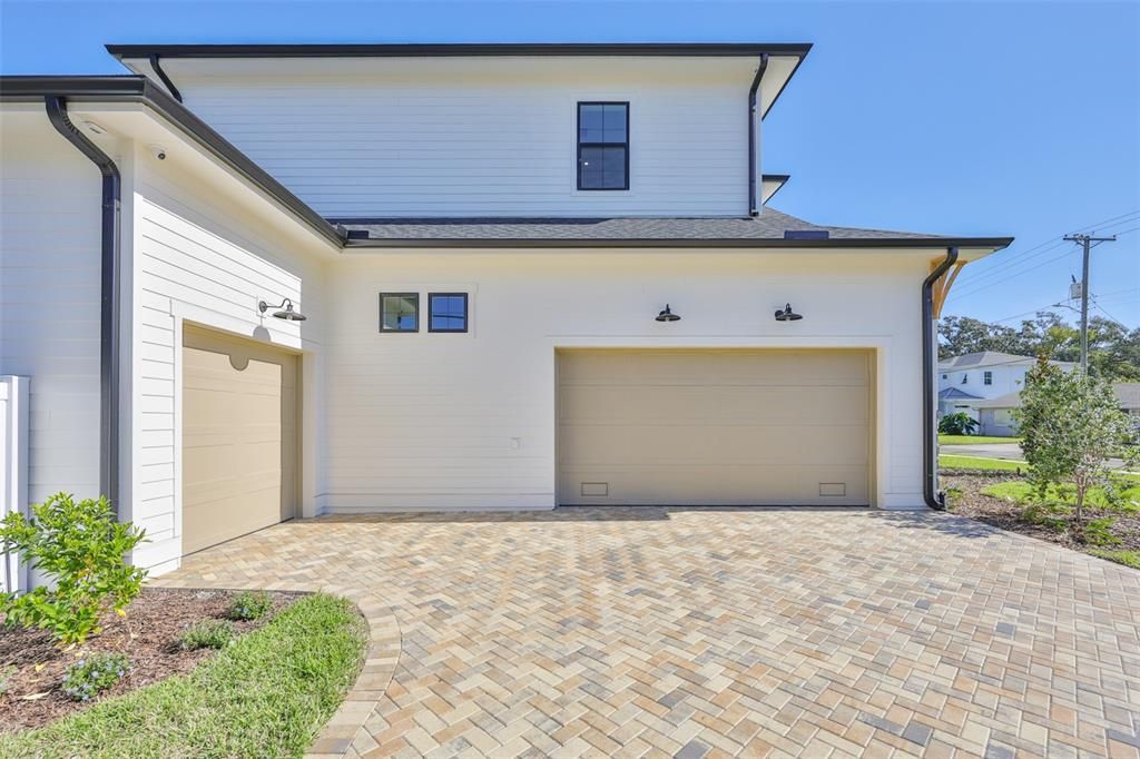 En Venta: $3,199,000 (5 camas, 6 baños, 5165 Pies cuadrados)