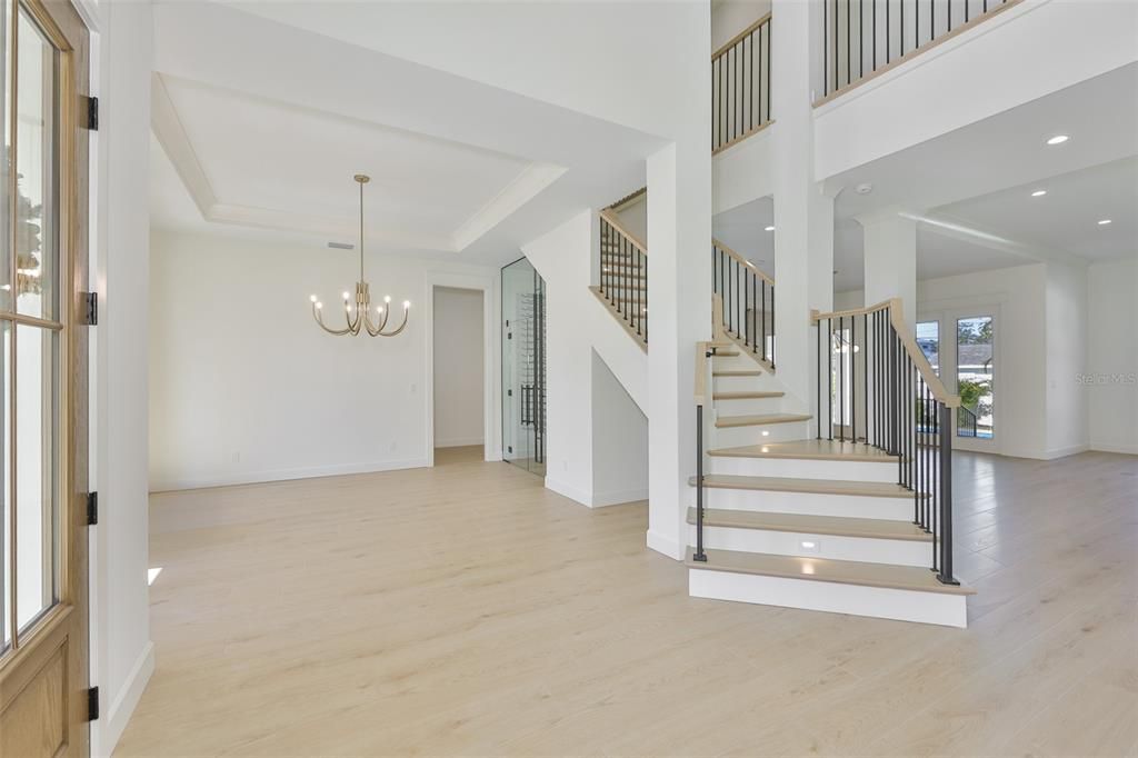 En Venta: $3,199,000 (5 camas, 6 baños, 5165 Pies cuadrados)