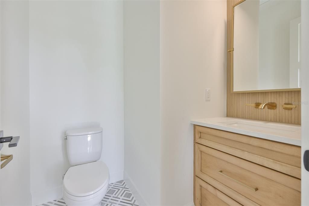 En Venta: $3,199,000 (5 camas, 6 baños, 5165 Pies cuadrados)