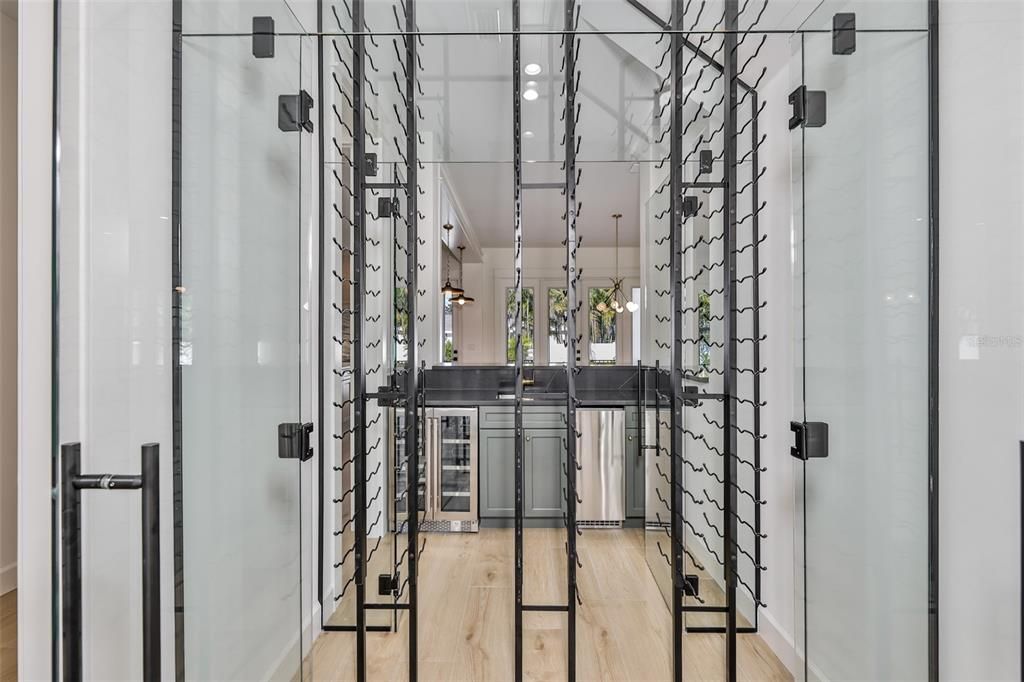 En Venta: $3,199,000 (5 camas, 6 baños, 5165 Pies cuadrados)