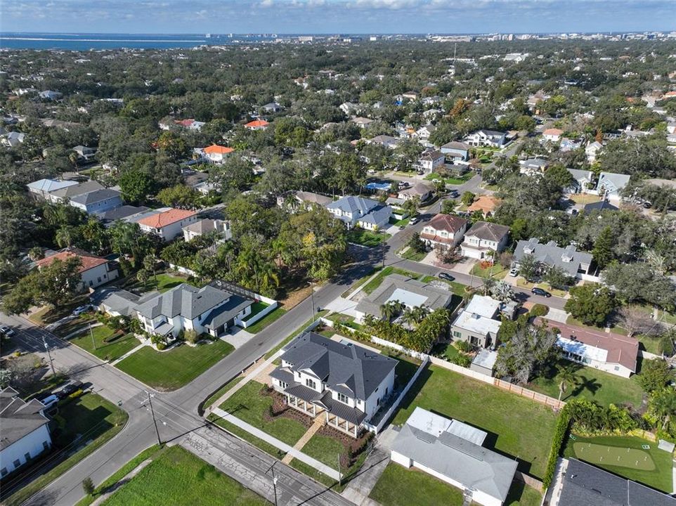 En Venta: $3,199,000 (5 camas, 6 baños, 5165 Pies cuadrados)