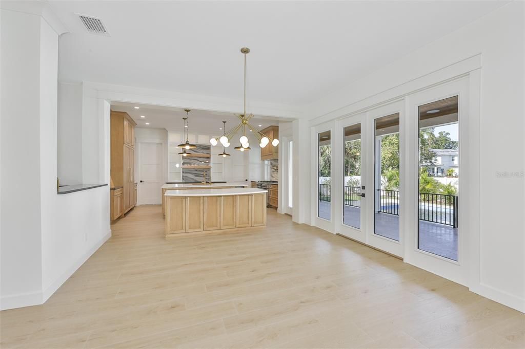 En Venta: $3,199,000 (5 camas, 6 baños, 5165 Pies cuadrados)