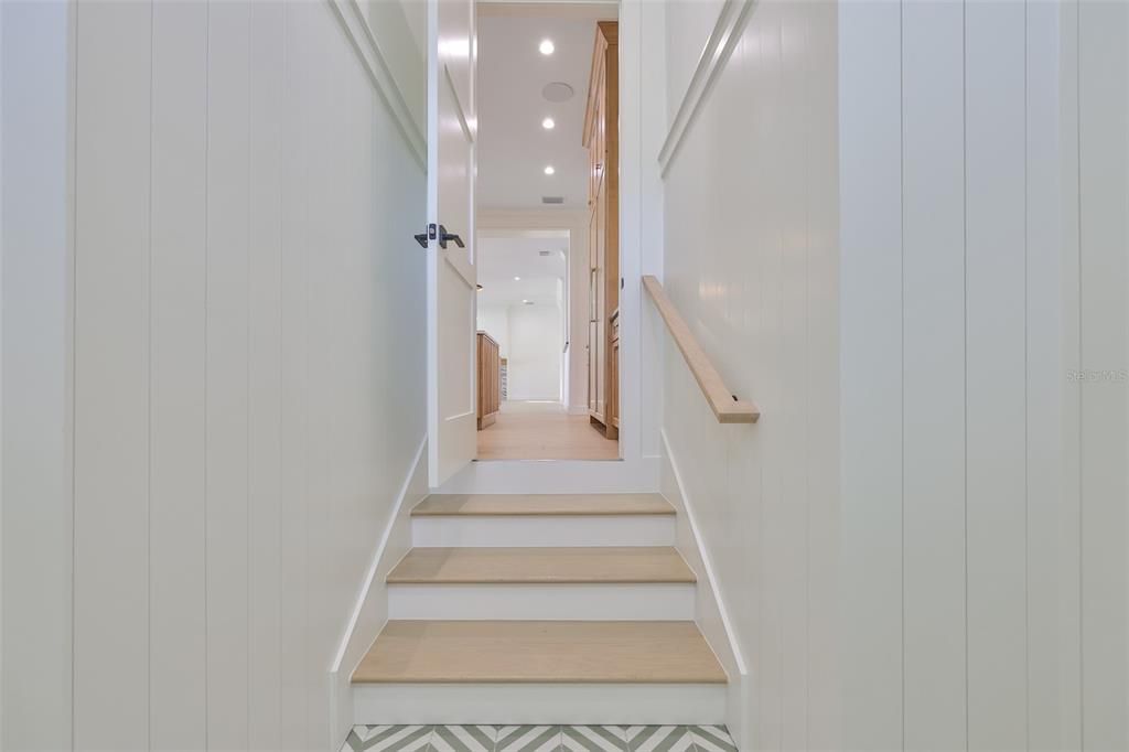 En Venta: $3,199,000 (5 camas, 6 baños, 5165 Pies cuadrados)