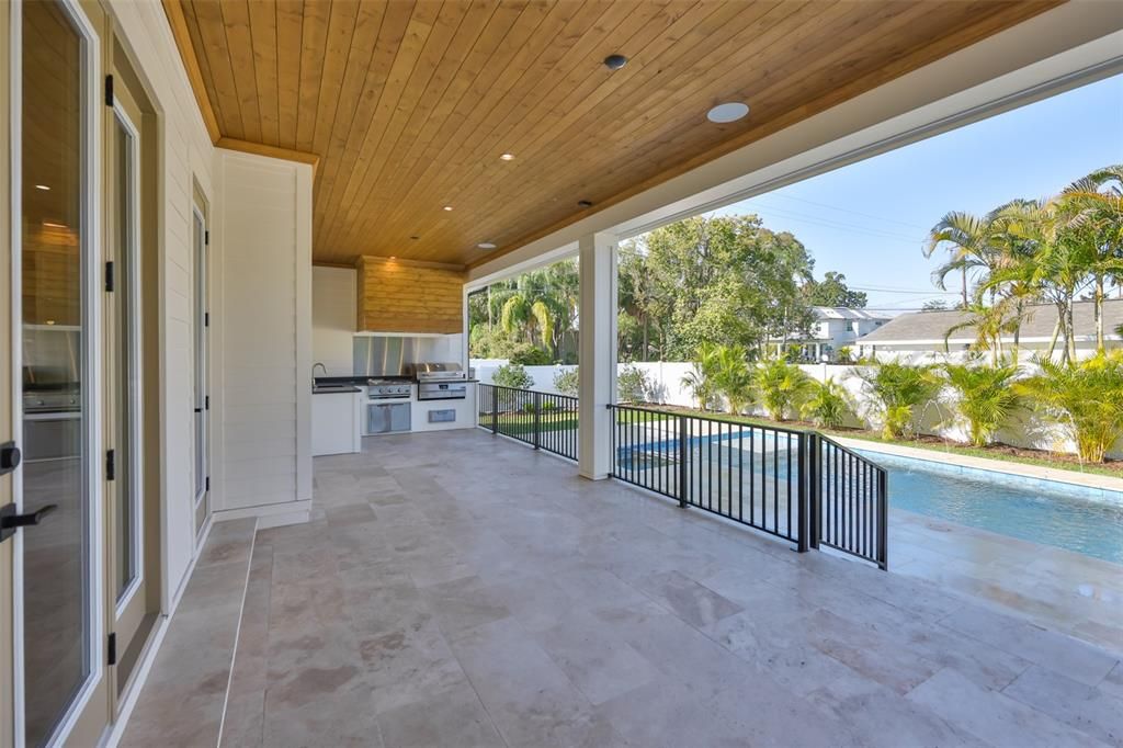 En Venta: $3,199,000 (5 camas, 6 baños, 5165 Pies cuadrados)